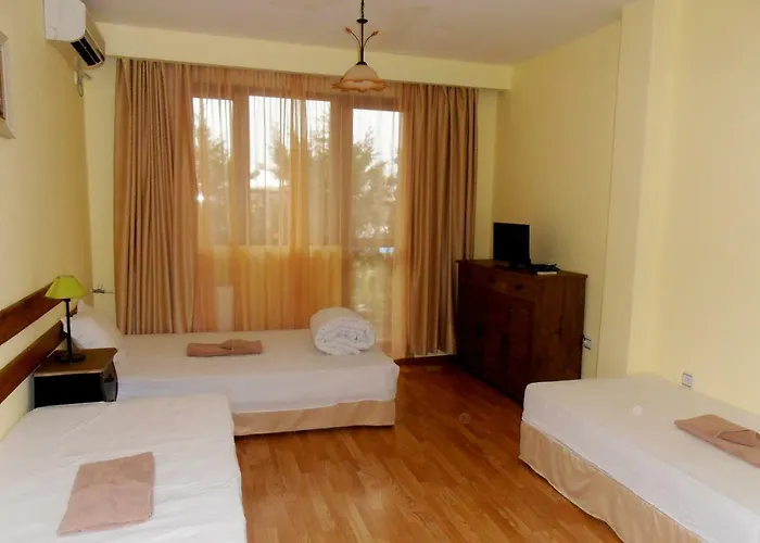 Misha Pensión Petrevene